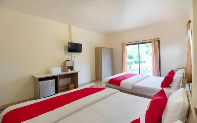 OYO 75359 Thaiburi Thara Resort
