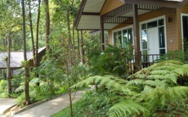 Nisa Cabana Hotel