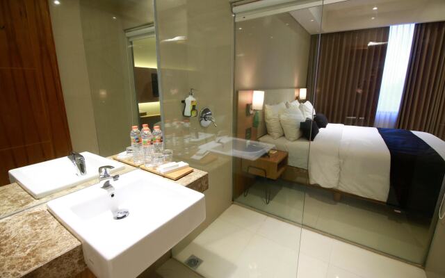Yellow Star Ambarukmo Hotel