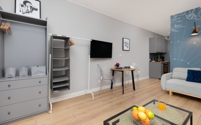 Studio Fahrenheit in Gdańsk by Renters