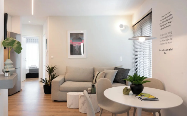 Kosmos Luxury Residences