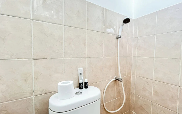 Simply 2Br Apartment At Green Bay Pluit