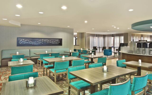 Courtyard by Marriott Gulfport Beachfront