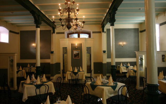 Hotel Bastion Sinaia
