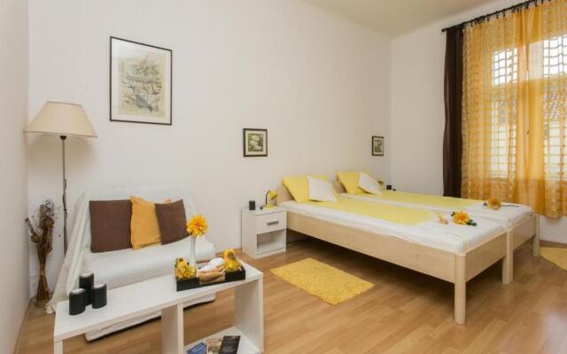 Apartment Jeanny