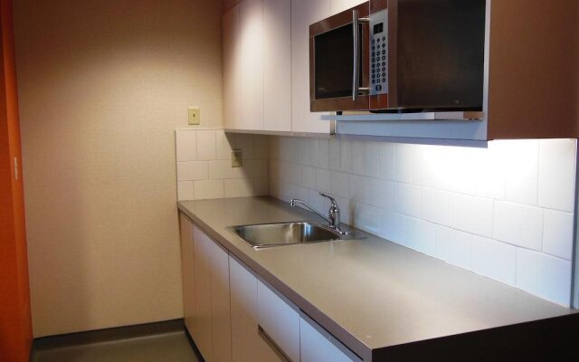 Residence Carrefour Sherbrooke