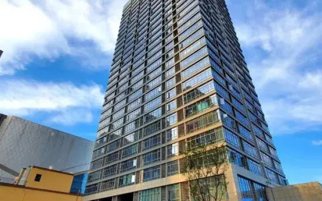 Shiguangli City Apartment (Huzhou Olympic Sports Center Wuyue Plaza)