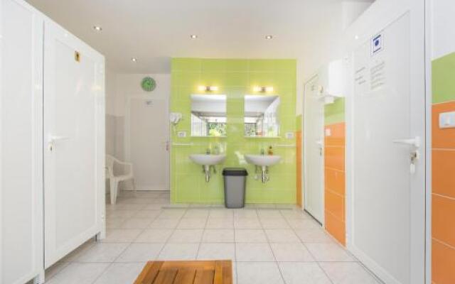 Kamp romantik glamping