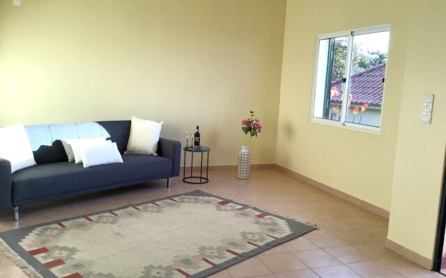 House with One Bedroom in Ponta Do Pargo, with Wonderful Sea View, Furnished Garden And Wifi - 20 Km From the Beach