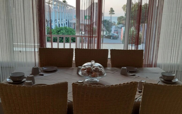 Sea View Holiday House In Ixia