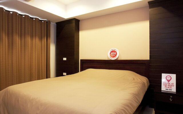 NIDA Rooms Triple 2 Wattana Sky Train