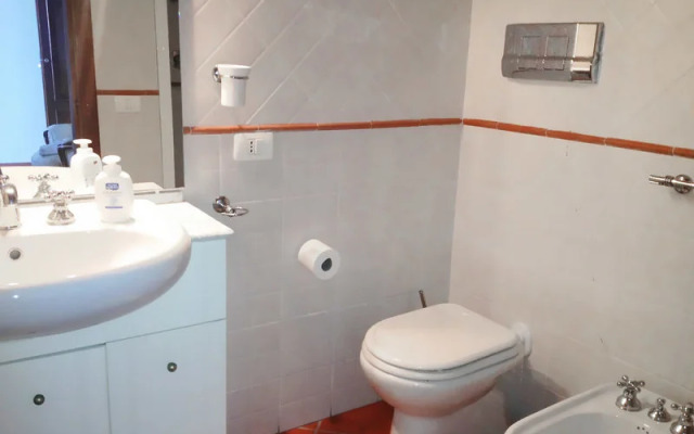 Cantone Bay - INH 28721