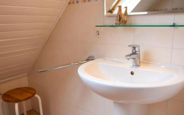 Strandhaus-Nr-9-OG-links