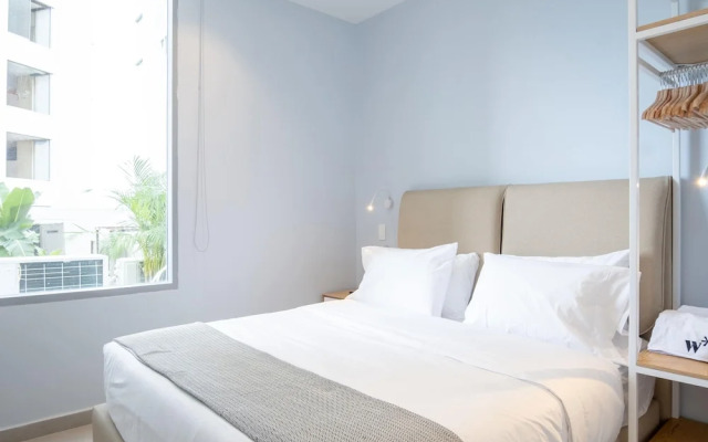 w Elegant 2BR w Majestic Terrace in CTG