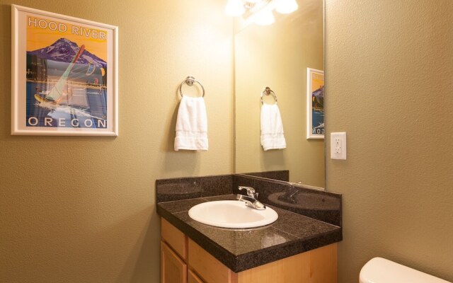 Private Reserve 3 Bedroom Townhouse by RedAwning