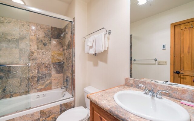 Bear Creek Lodge 403 4 Bedroom Condo by Alpine Lodging Telluride