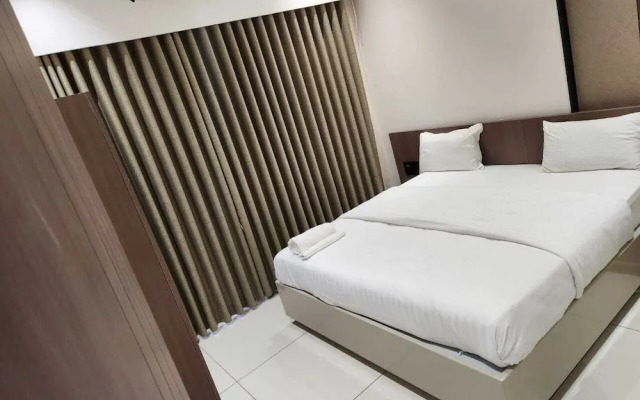 Shivam Hotel-Madhavpur