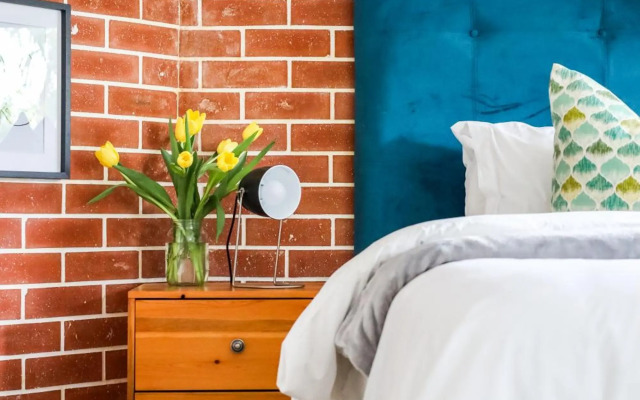 The Blue Door Guesthouse