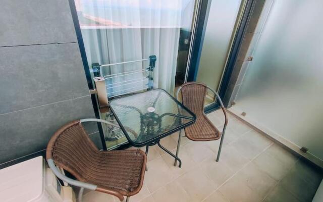 Leo Group BEST STUDIO 2309 Alliance Palace