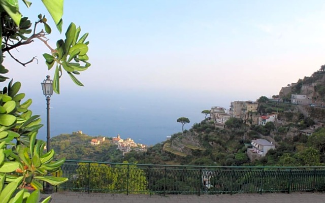 Blu Ravello