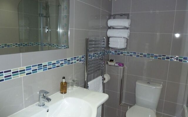 Cloudlands - Guest house