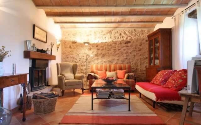 Villa - 3 Bedrooms with Pool and WiFi - 104921