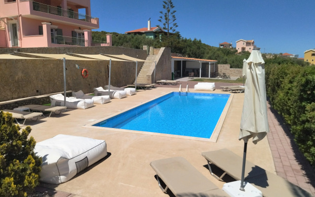 Lagoon View Apartments - Adults Only