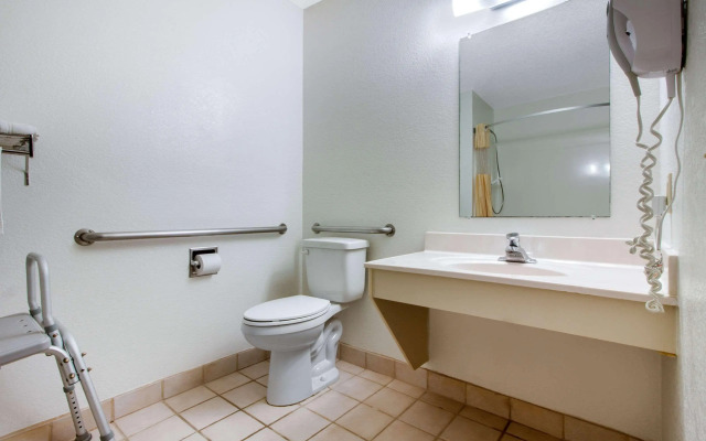 Chamberlain Days Inn Oacoma