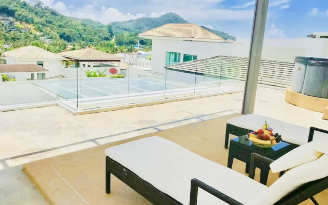 Skylight Villa B-01