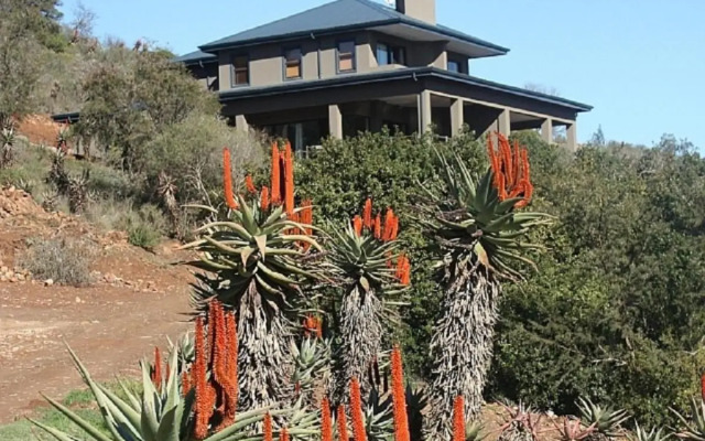 Stonehill River Lodge