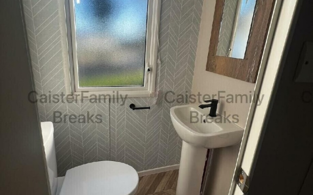 Caister Holiday Park - Holiday Accommodation 15848
