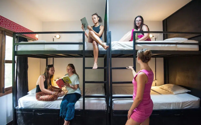 Mad Monkey Hostel Phnom Penh