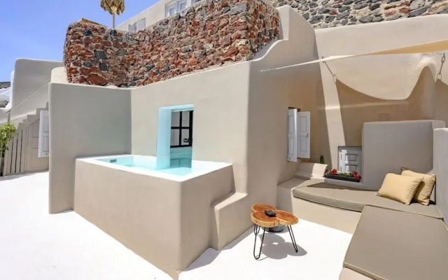 Nano Oia Canaves