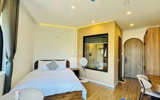 QR Hotel Dalat