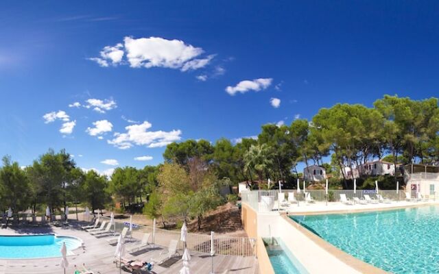 Camping Residentiel La Pinède