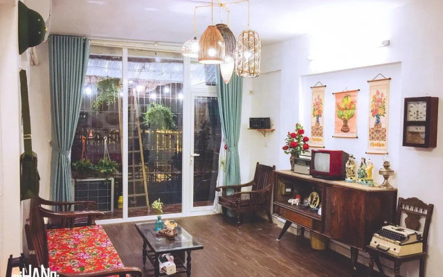 Oi Hanoi Studio