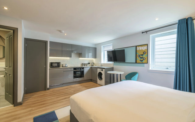 Holyrood Aparthotel