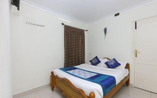 OYO 5896 Rose Flower Nest