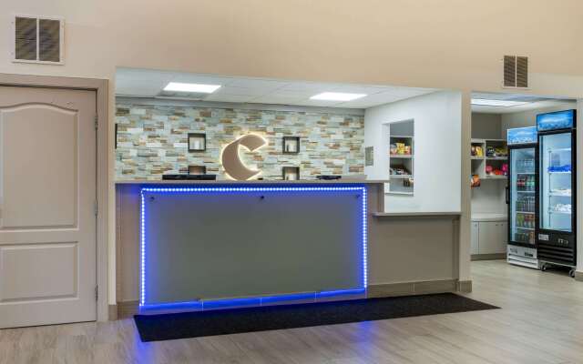 Comfort Suites Elgin