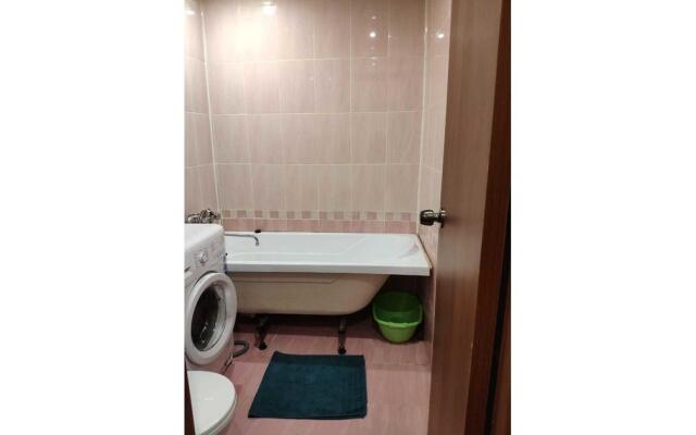 Home Hotel On Kirova 90A