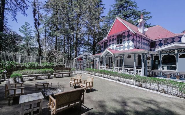 OYO 35498 Shimla British Resort