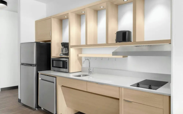 TownePlace Suites Detroit Taylor