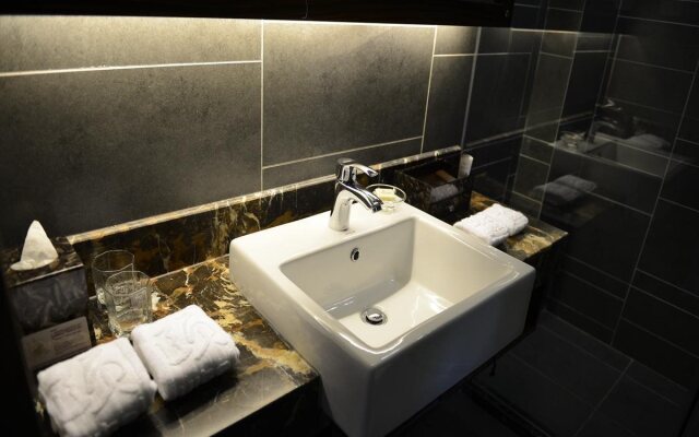 Yitel Beijing Tuanjiehu Hotel