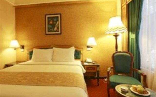 Gajahmada Graha Hotel