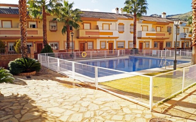 House With 3 Bedrooms in Benaoján, With Pool Access and Furnished Terr