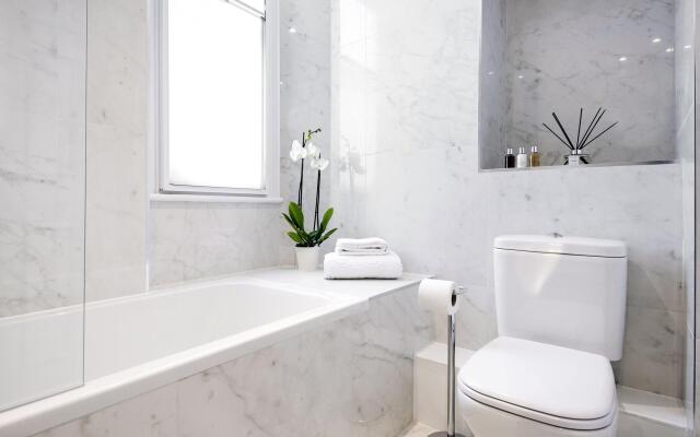The King s Road Suite Next to Sloane Square
