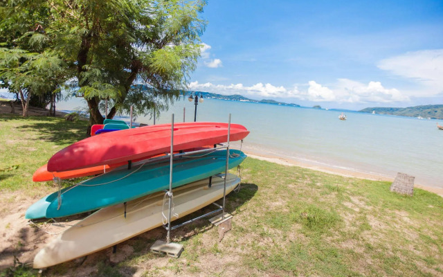 Chalong Beach Hotel Phuket