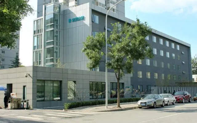 National Library Hotel