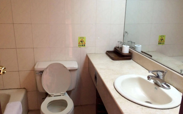 Pipaxi Hotel
