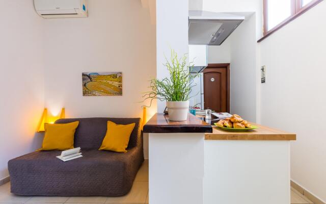 Serapide's Temple Apartment